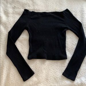 black off the shoulder long sleeve top